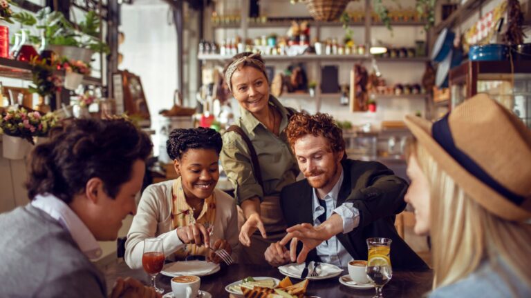 Inmigracion Canadiense - Les 100 meilleurs restaurants au Canada pour 2024